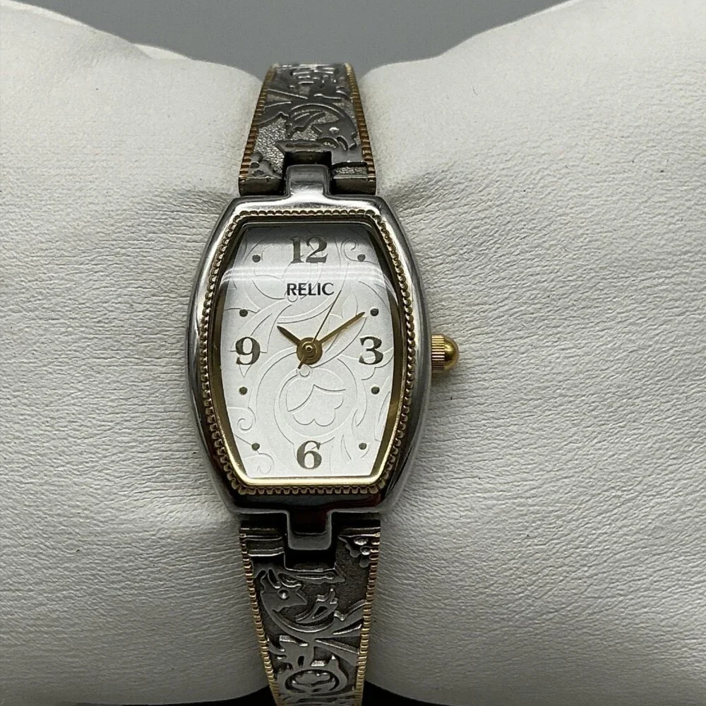 Relic Womens Watch 18mm Silver Dial Tonneau Scrolled Band New Battery 5.75